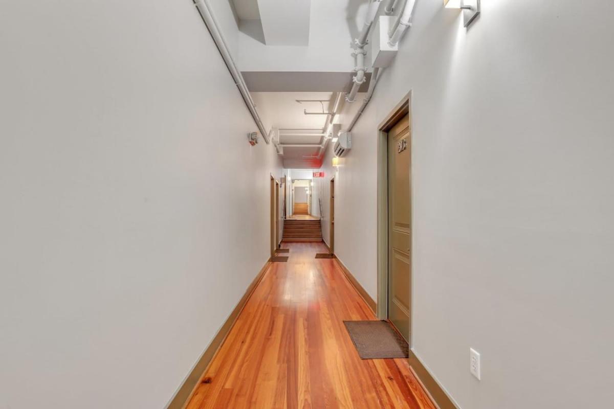Lush Savannah Loft - Near Plant Riverside District Exterior photo