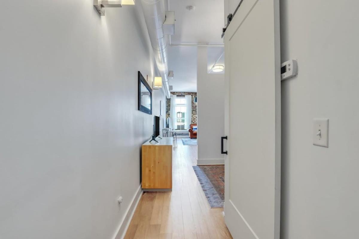 Lush Savannah Loft - Near Plant Riverside District Exterior photo
